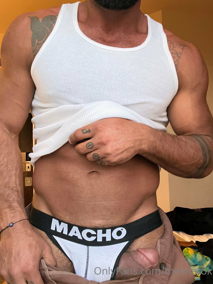 Photo by thesharok published on May 16,2023 20:21:18 - BestThots