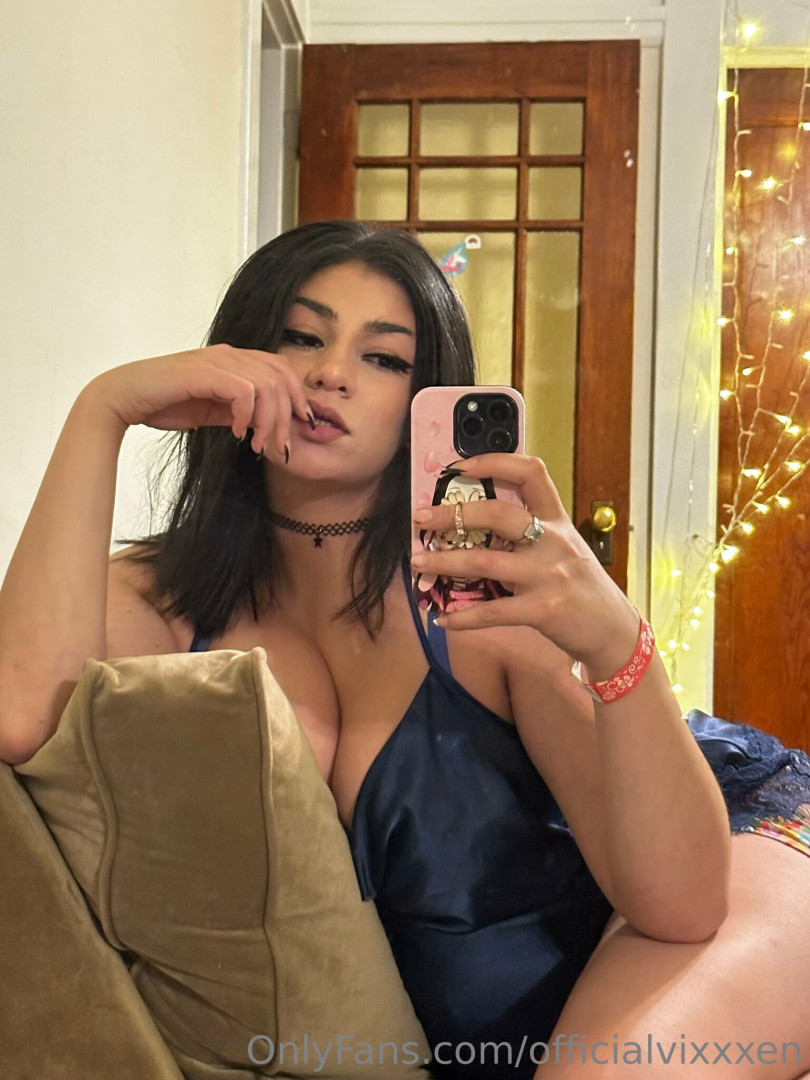 Photo by officialvixxxen published on May 19,2023 22:47:09 - BestThots
