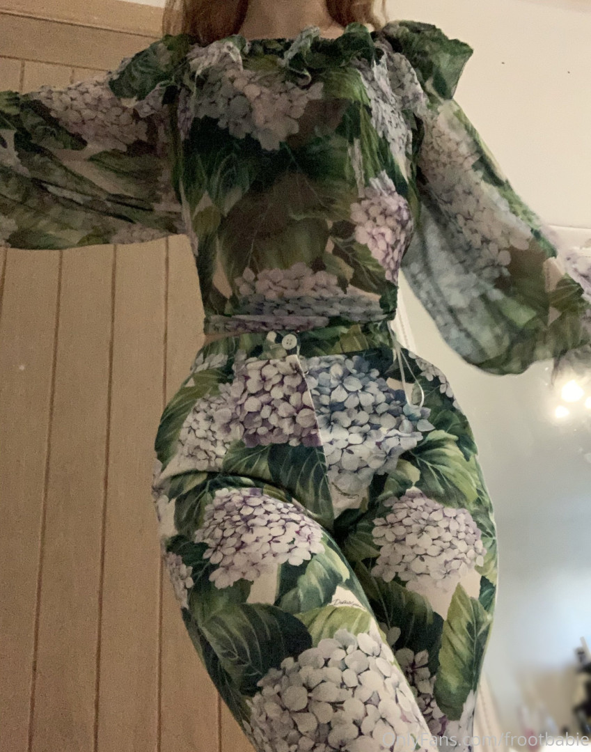 Photo by frootbabie published on August 30,2023 02:07:07 - BestThots