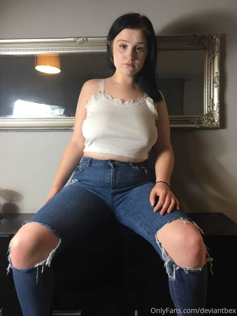 Photo by deviantbex published on October 13,2023 19:59:50 - BestThots