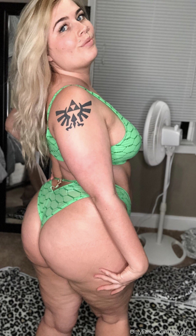 Photo by kittykfans published on August 30,2023 07:00:33 - BestThots