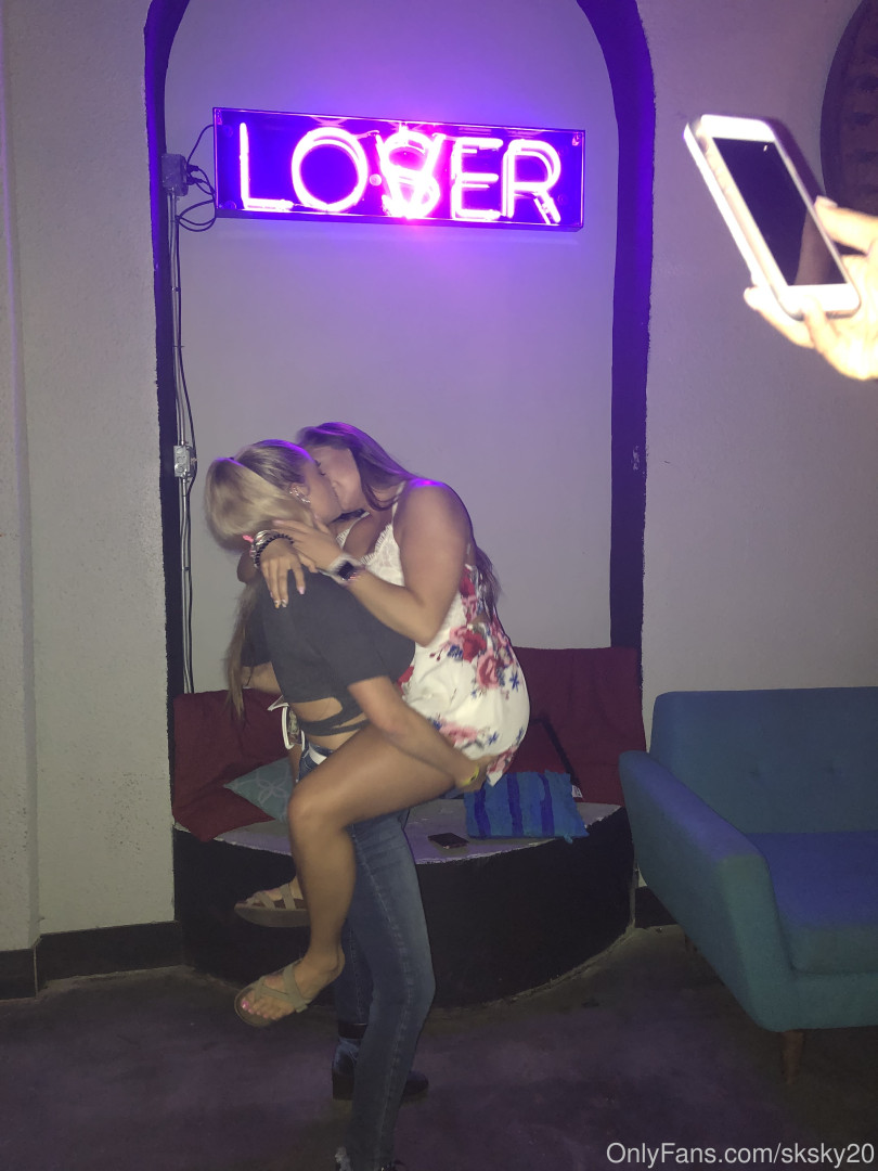 Photo by sksky20 published on June 5,2023 04:27:17 - BestThots