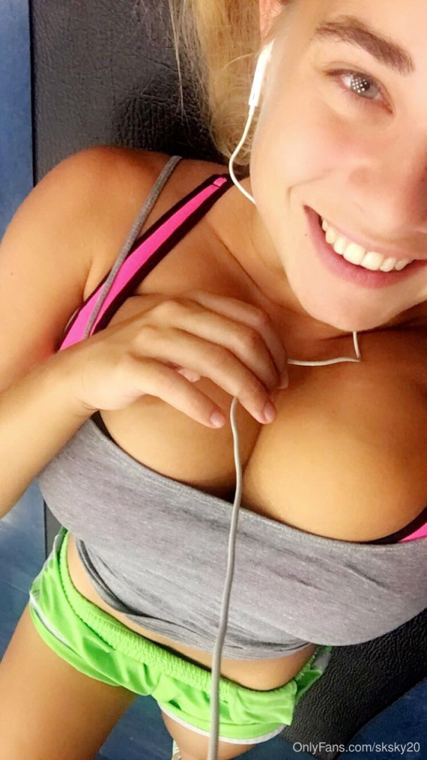 Photo by sksky20 published on June 5,2023 04:32:41 - BestThots