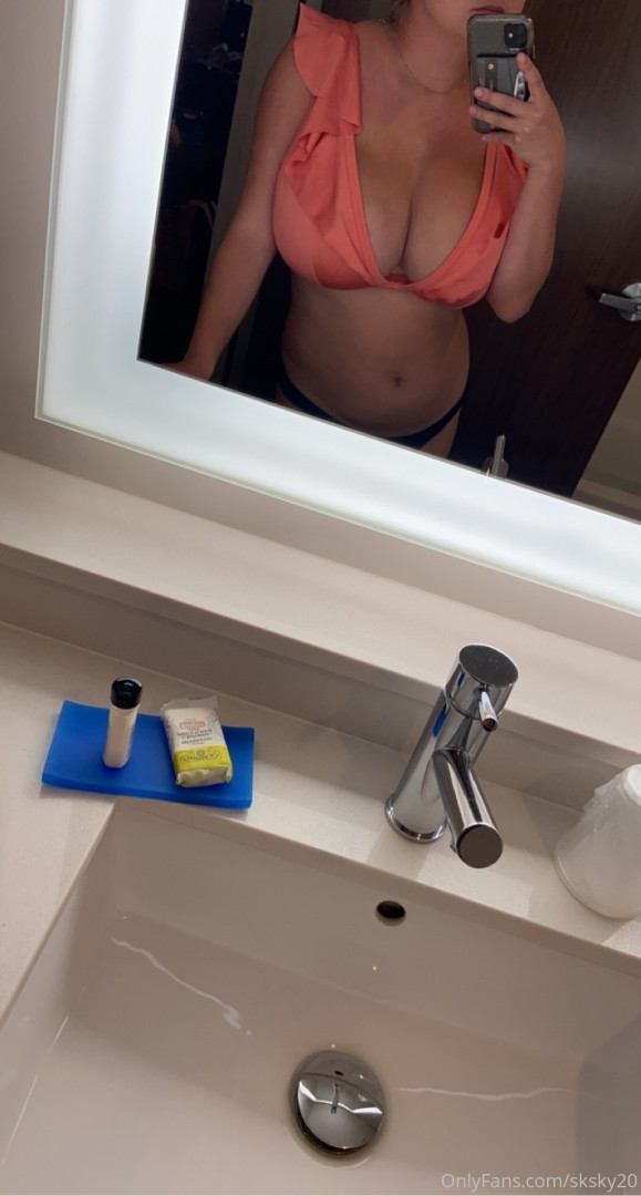 Photo by sksky20 published on June 5,2023 04:38:56 - BestThots