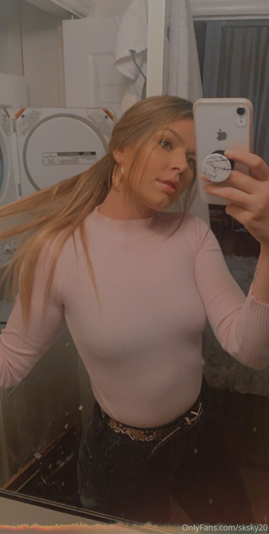 Photo by sksky20 published on June 5,2023 04:42:31 - BestThots