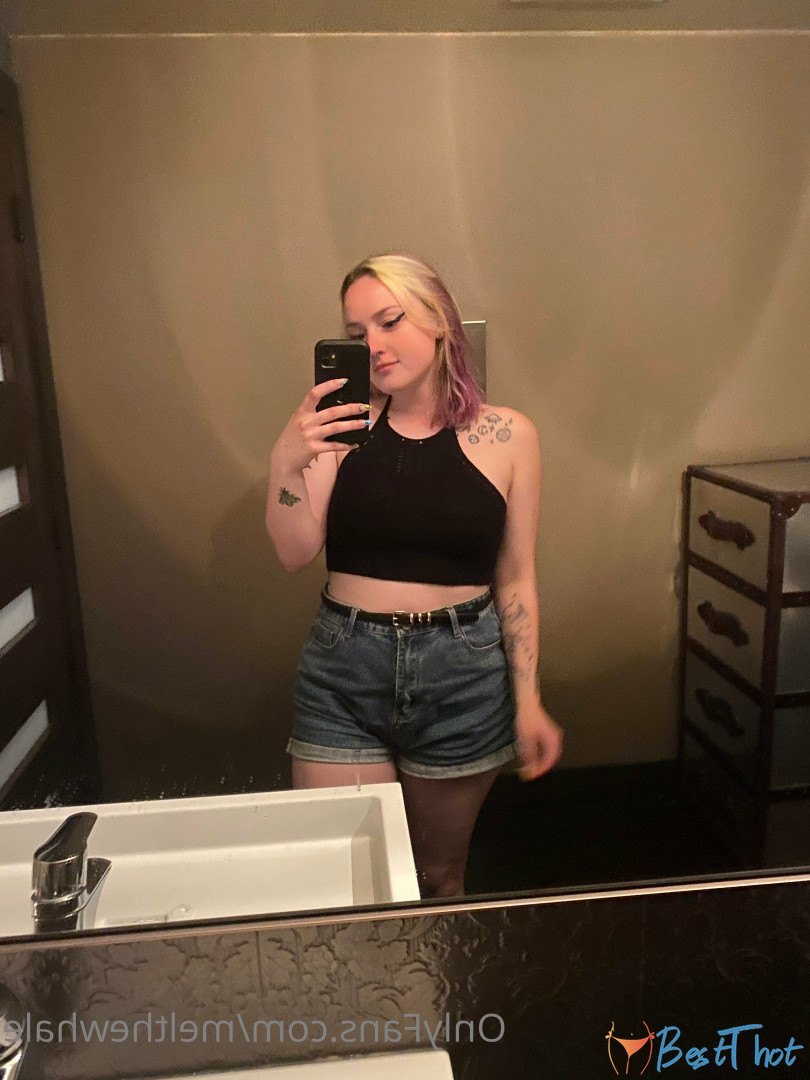 Photo by melthewhale published on December 25,2024 14:12:08 - BestThots