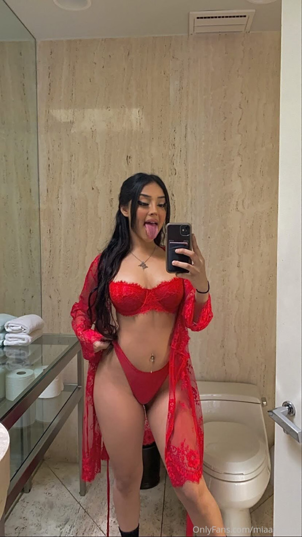 Photo by miaamador published on October 16,2023 14:41:23 - BestThots