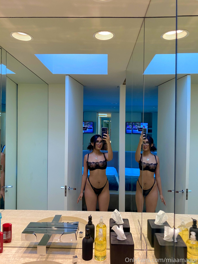 Photo by miaamador published on October 16,2023 14:45:13 - BestThots