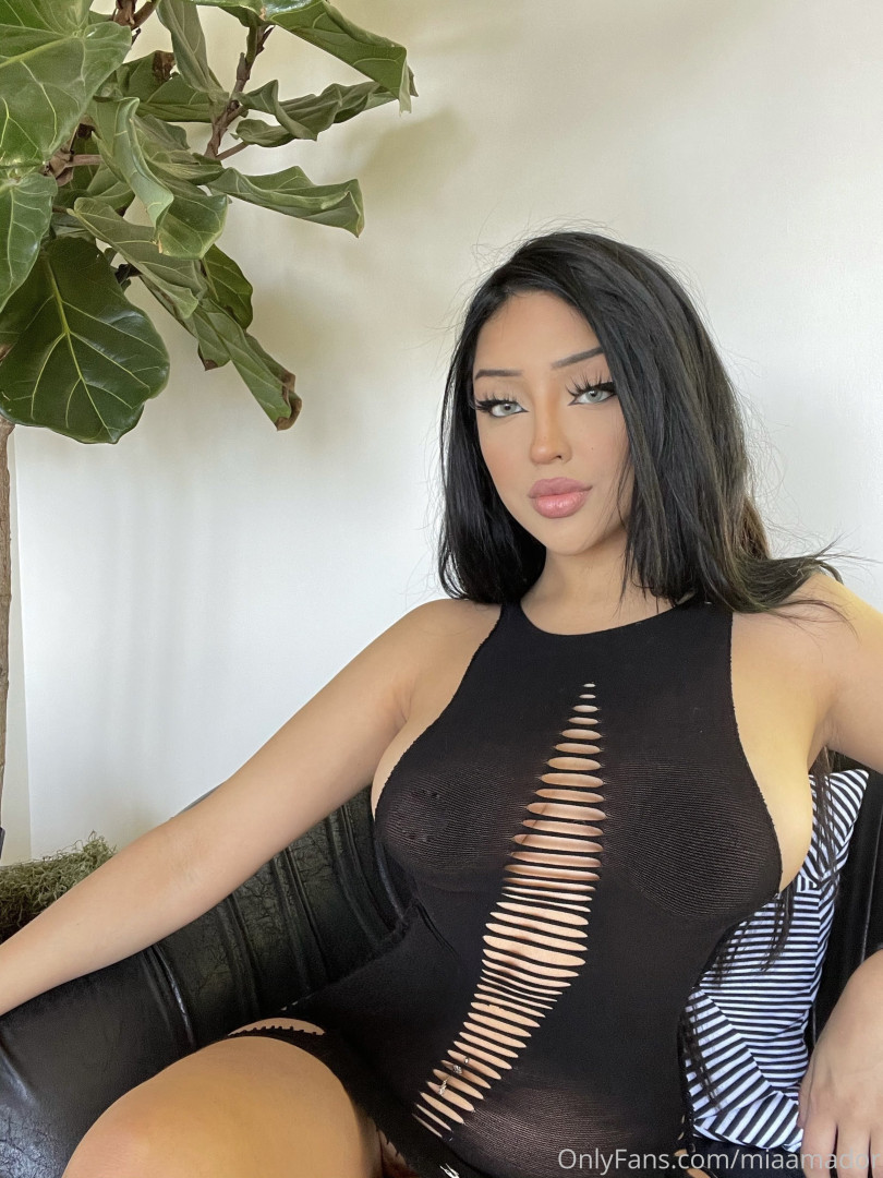 Photo by miaamador published on October 16,2023 14:59:03 - BestThots