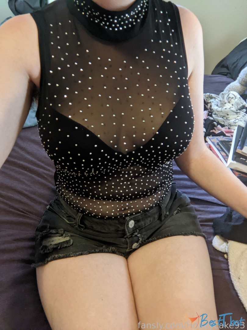 Photo by honeycake93 published on January 26,2025 18:00:46 - BestThots