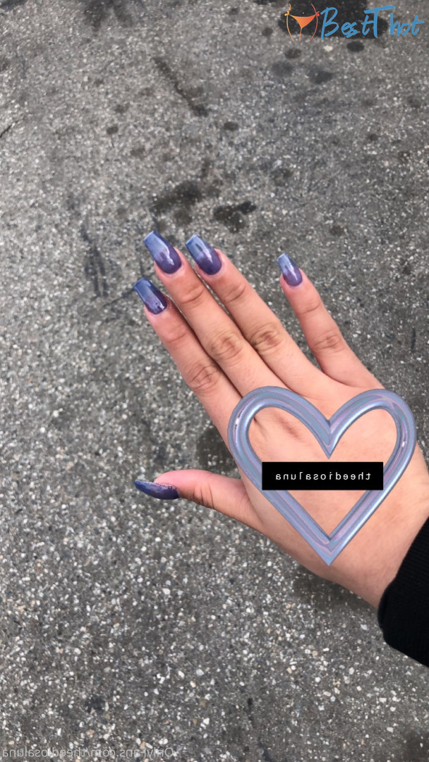 Photo by theediosaluna published on December 14,2024 06:04:05 - BestThots