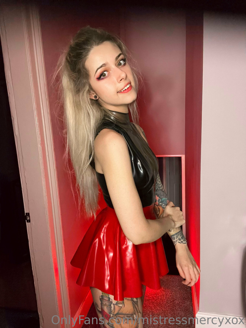 Photo by mistressmercyxox published on July 23,2023 01:28:27 - BestThots