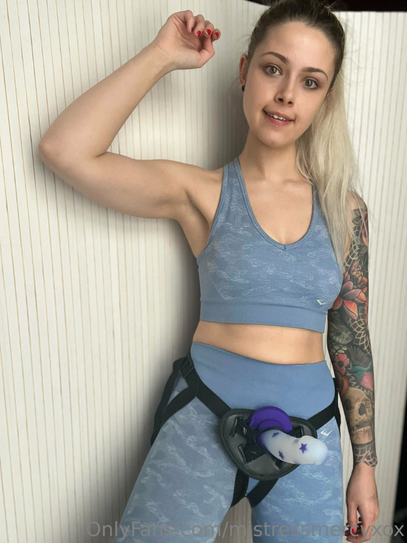 Photo by mistressmercyxox published on July 23,2023 01:29:06 - BestThots