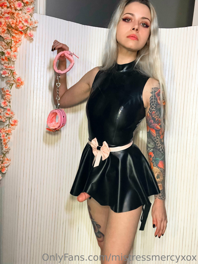 Photo by mistressmercyxox published on July 23,2023 01:32:27 - BestThots