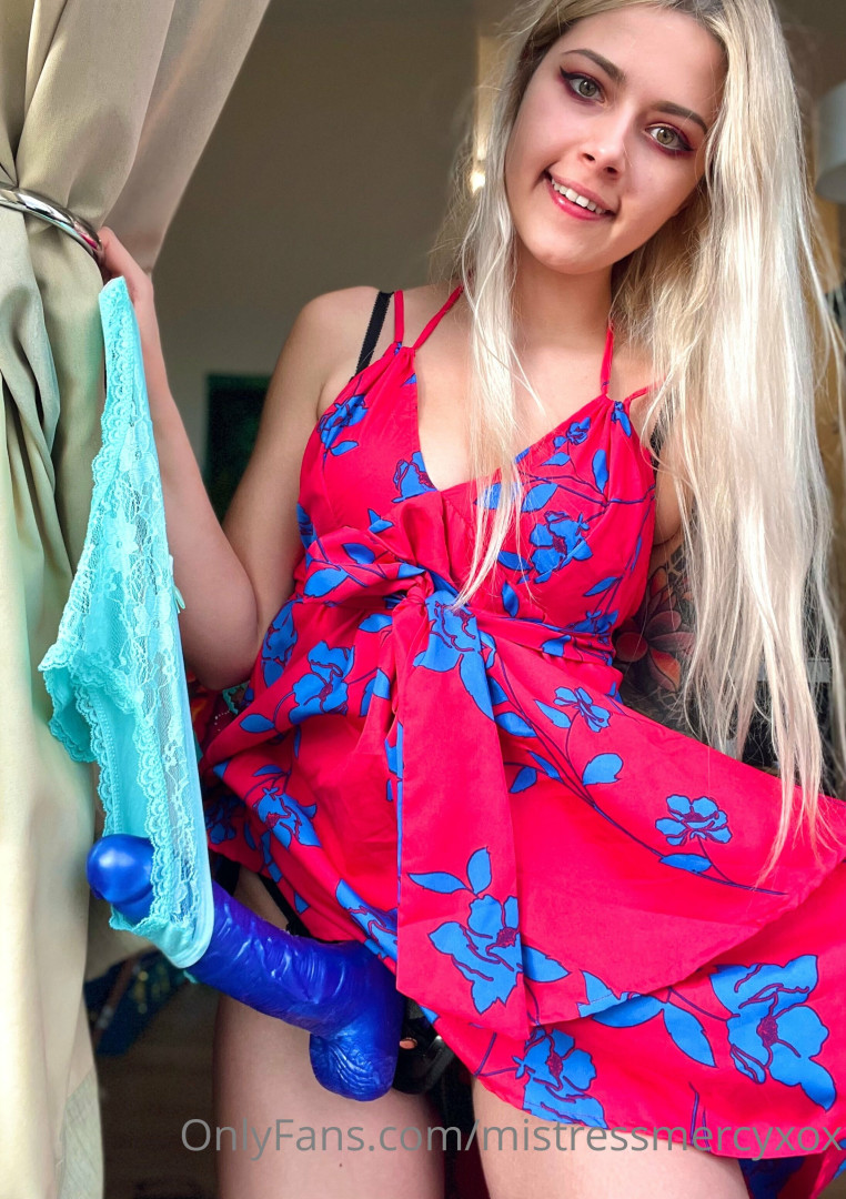 Photo by mistressmercyxox published on July 23,2023 01:38:57 - BestThots
