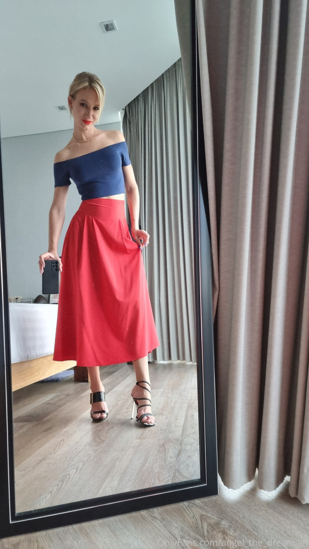 Photo by angel_the_dreamgirl published on November 21,2023 07:50:31 - BestThots