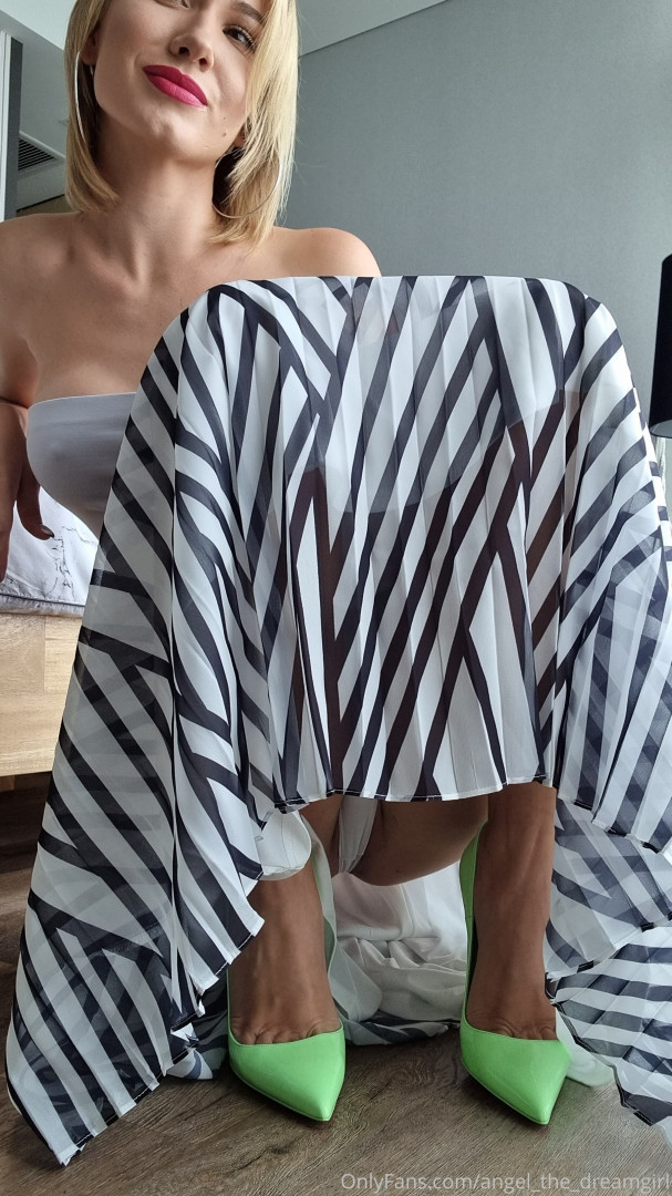 Photo by angel_the_dreamgirl published on November 21,2023 07:51:07 - BestThots