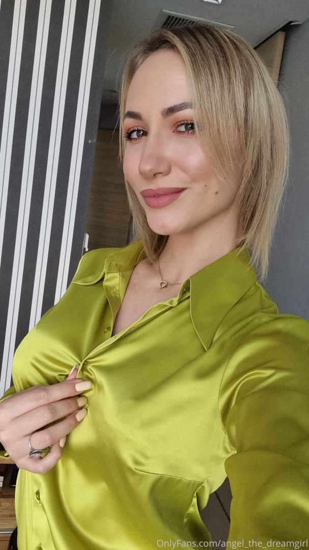 Photo by angel_the_dreamgirl published on November 21,2023 07:52:14 - BestThots