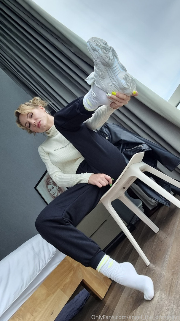 Photo by angel_the_dreamgirl published on November 21,2023 07:53:18 - BestThots