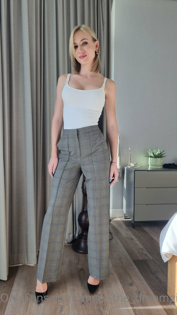 Photo by angel_the_dreamgirl published on November 21,2023 07:54:04 - BestThots