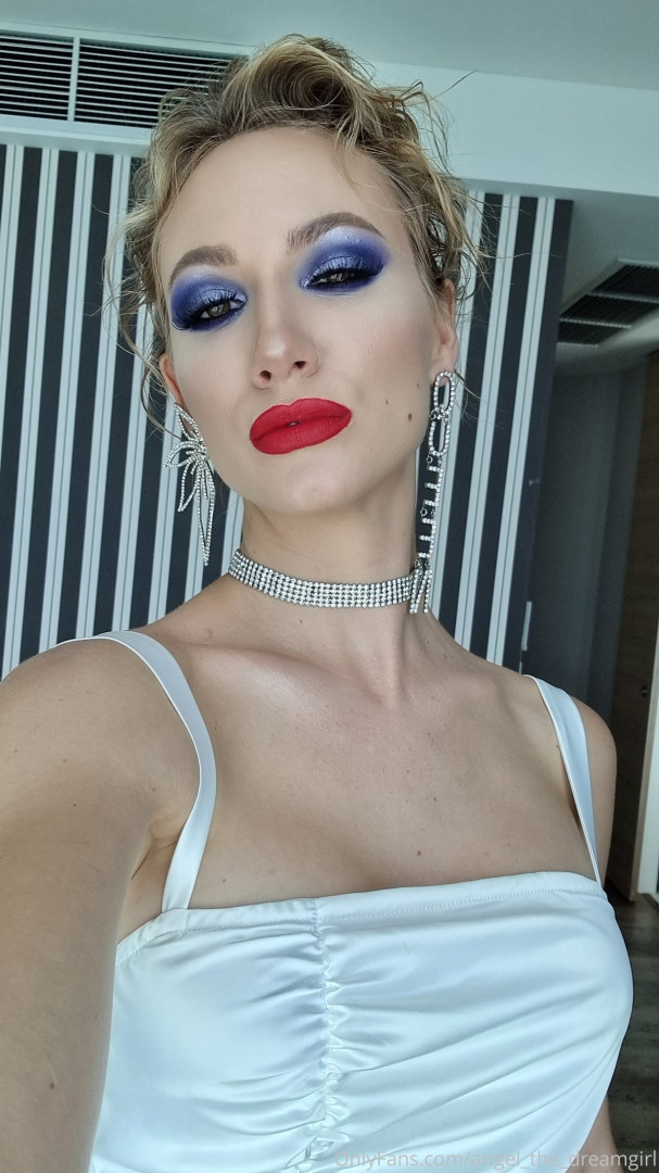 Photo by angel_the_dreamgirl published on November 21,2023 07:56:09 - BestThots