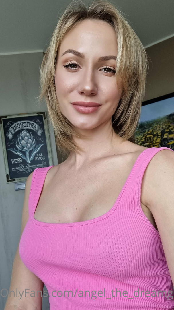 Photo by angel_the_dreamgirl published on November 21,2023 07:56:55 - BestThots