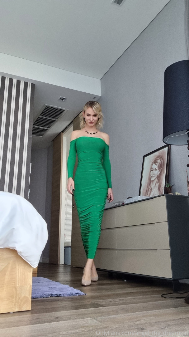 Photo by angel_the_dreamgirl published on November 21,2023 07:59:25 - BestThots