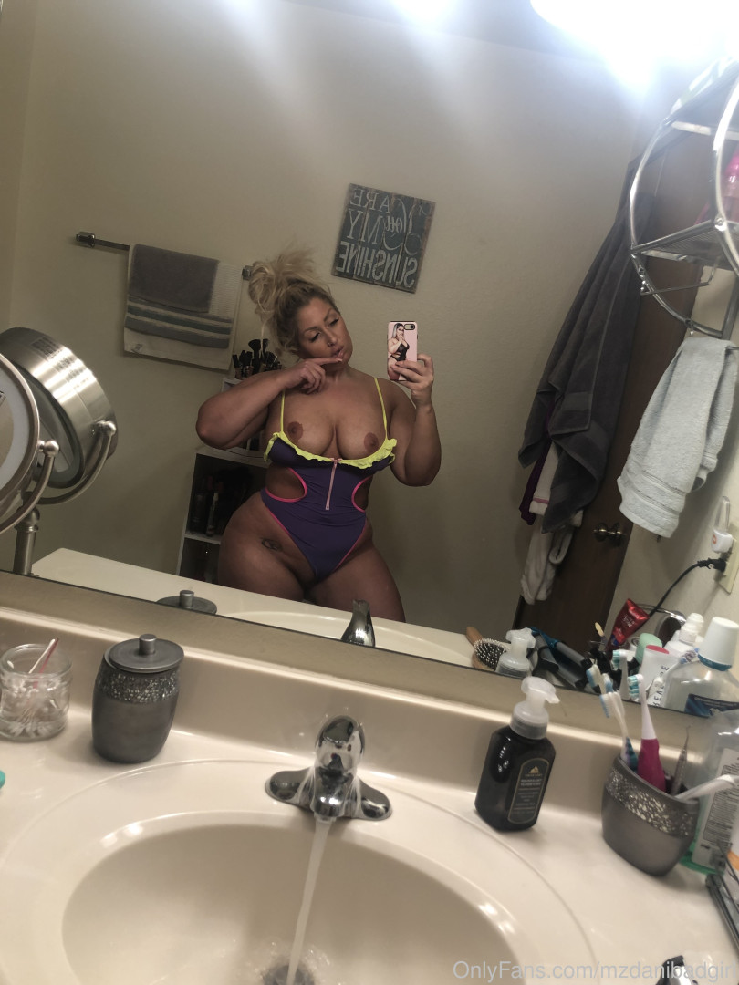 Photo by mzdanibadgirl published on July 6,2023 13:21:53 - BestThots