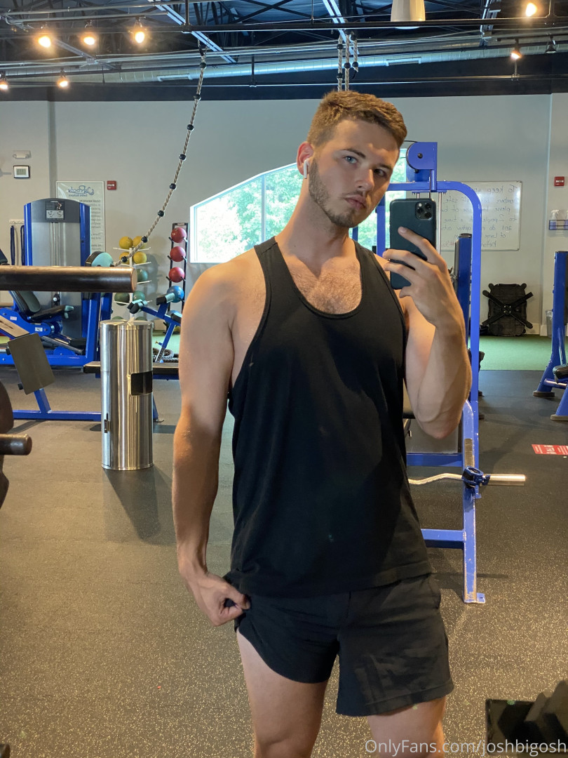 Photo by joshbigosh published on October 14,2023 19:56:28 - BestThots