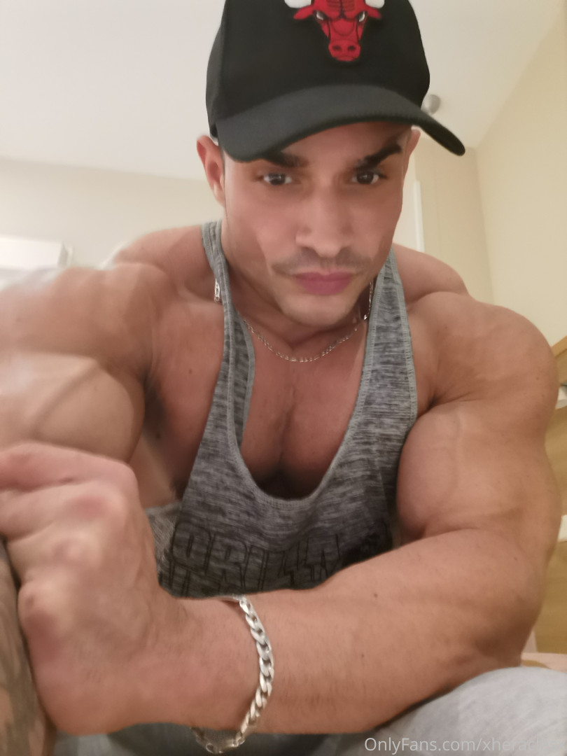 Photo by xheraclesx published on May 15,2023 23:16:08 - BestThots