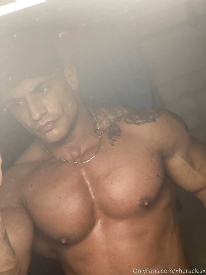 Photo by xheraclesx published on May 15,2023 23:16:23 - BestThots