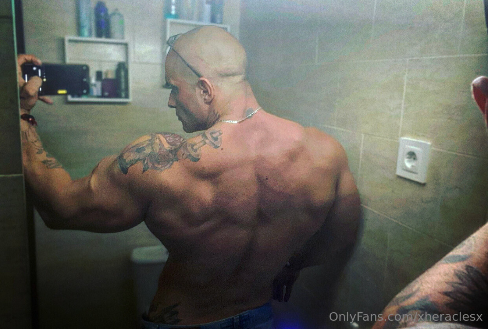 Photo by xheraclesx published on May 15,2023 23:18:25 - BestThots