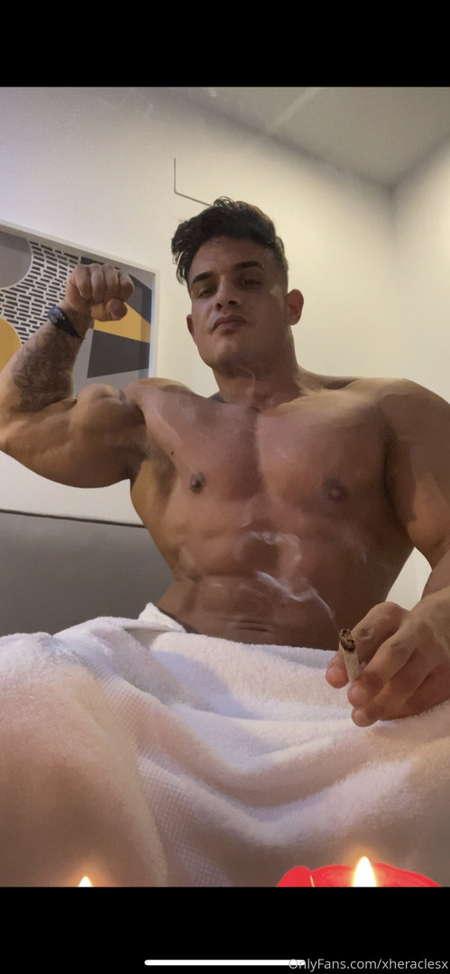 Photo by xheraclesx published on May 15,2023 23:18:35 - BestThots