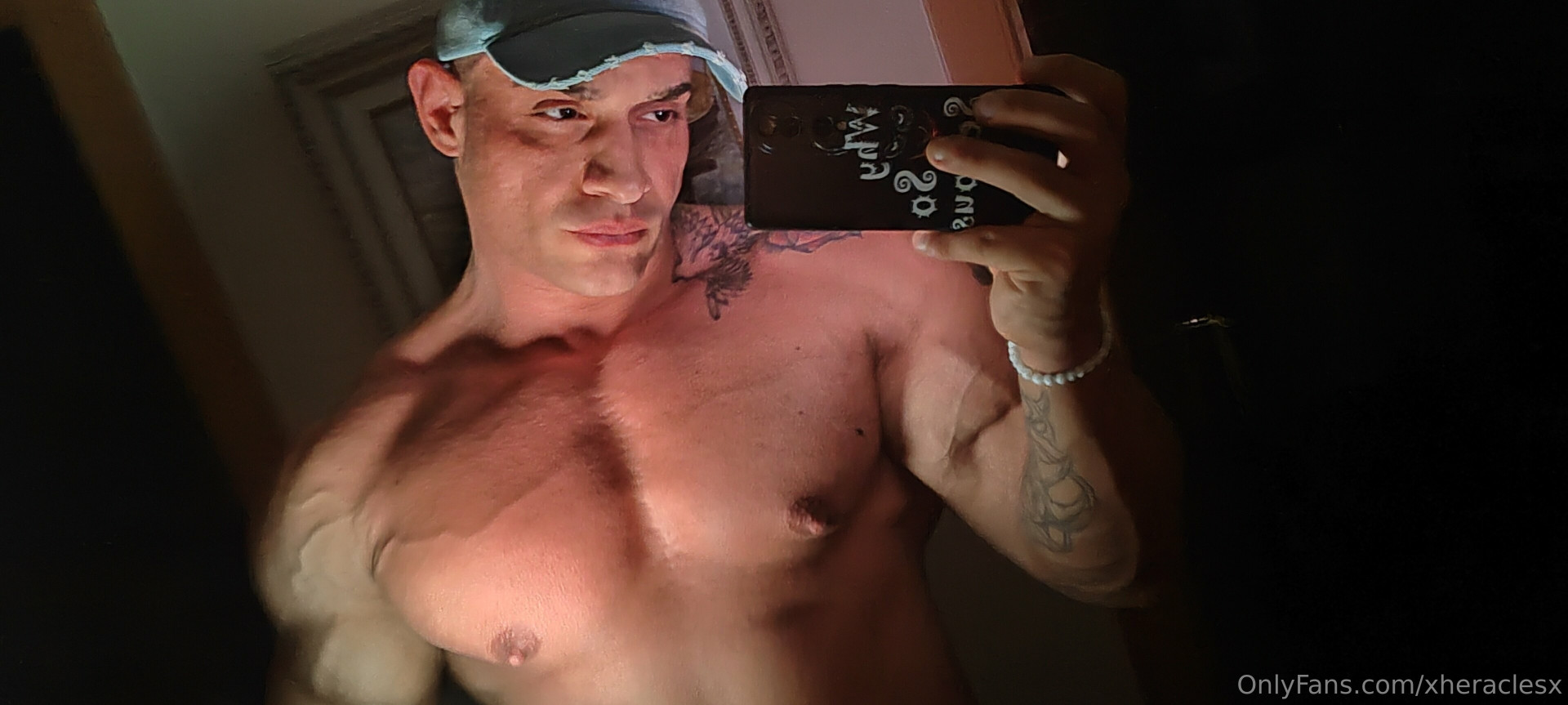 Photo by xheraclesx published on May 15,2023 23:18:47 - BestThots