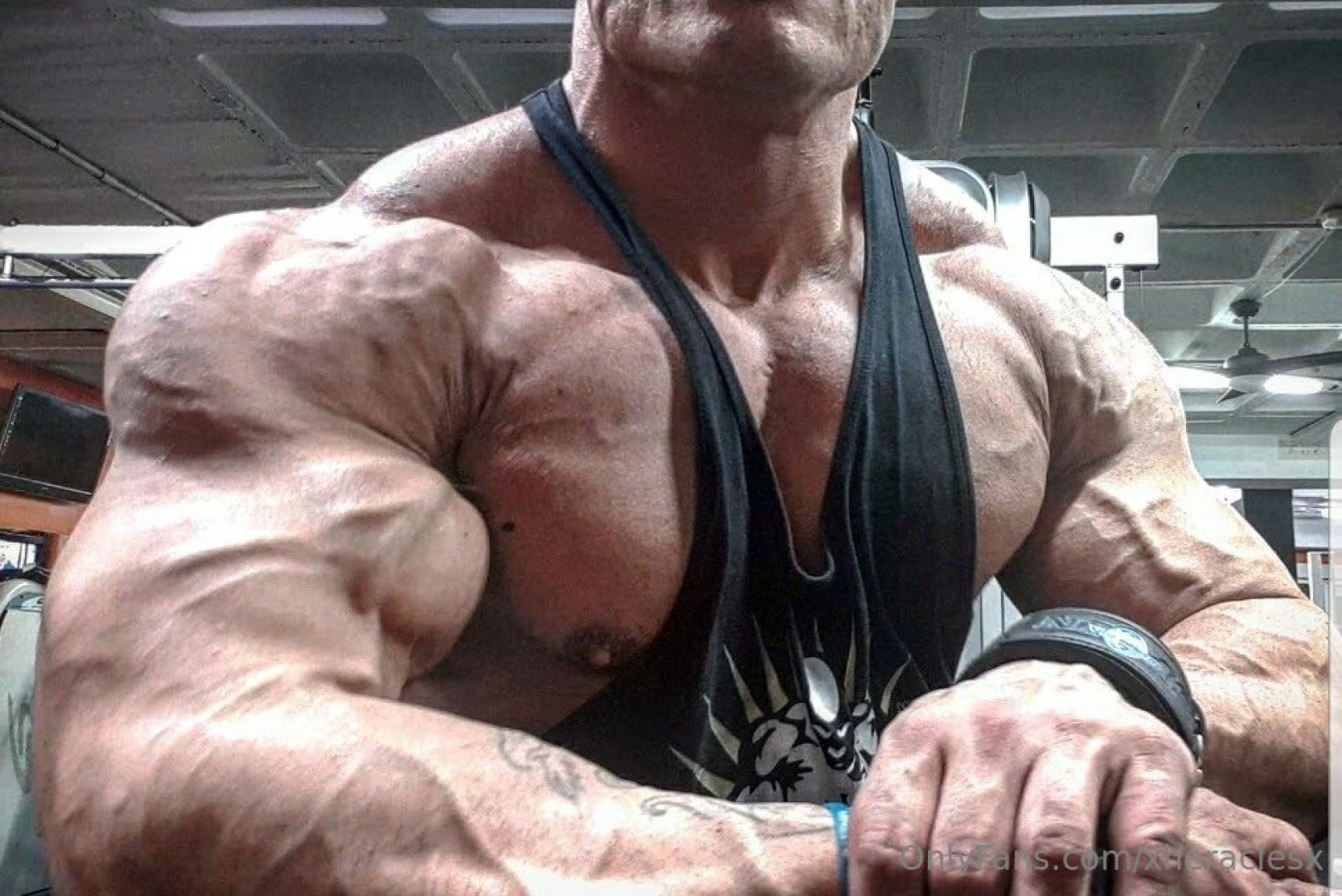 Photo by xheraclesx published on May 15,2023 23:19:18 - BestThots