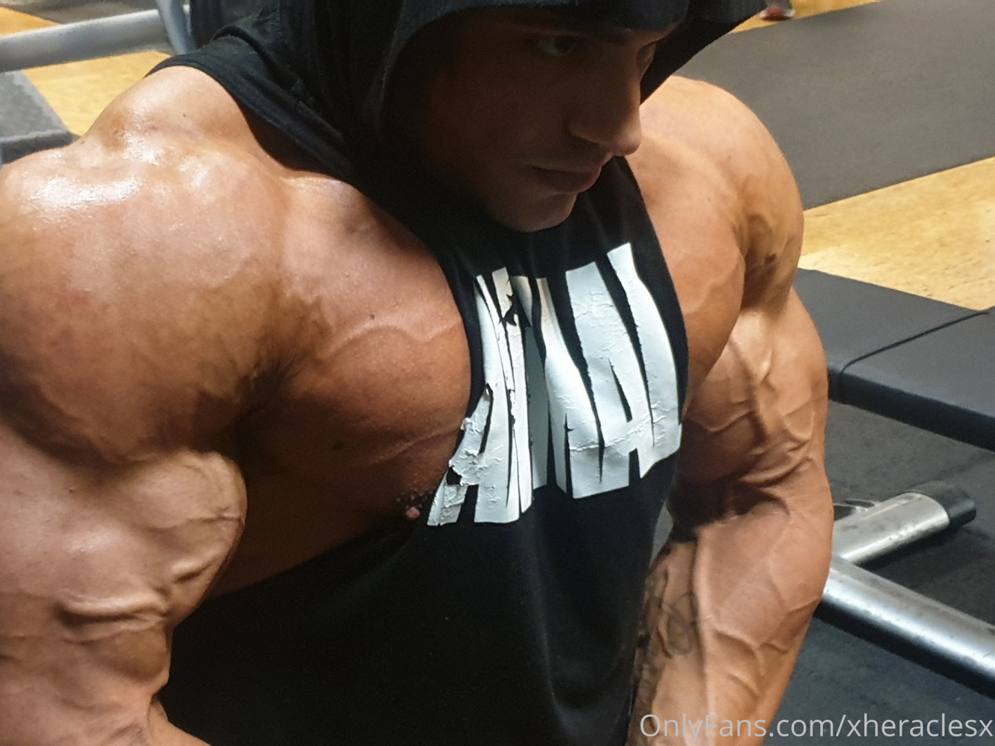 Photo by xheraclesx published on May 15,2023 23:19:20 - BestThots