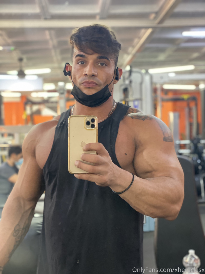 Photo by xheraclesx published on May 15,2023 23:20:48 - BestThots