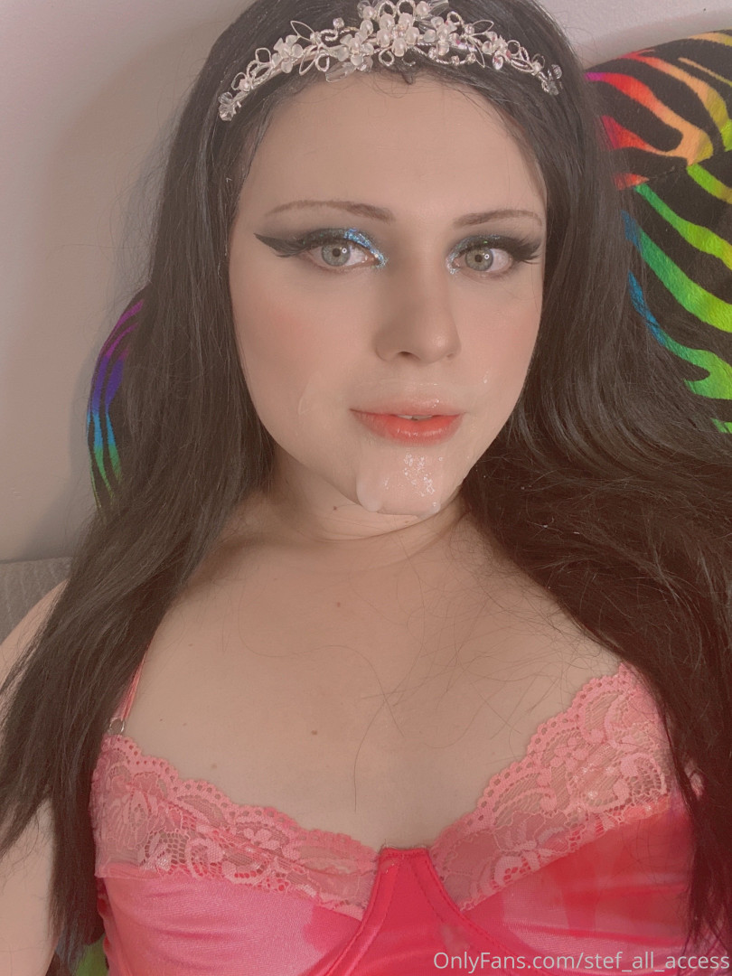 Photo by stef_all_access published on October 11,2023 20:17:19 - BestThots