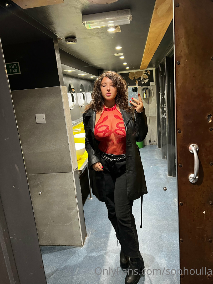 Photo by sophoulla published on June 1,2023 10:53:24 - BestThots