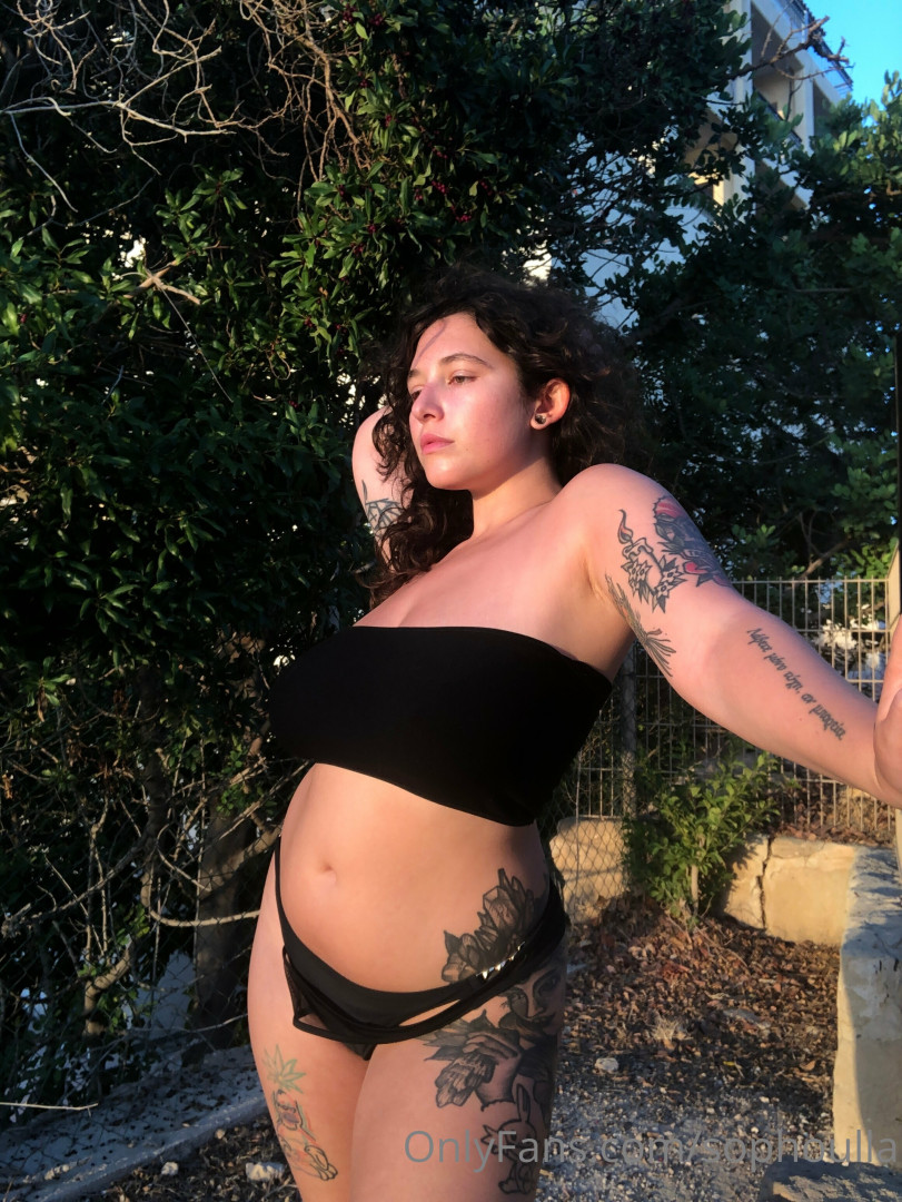 Photo by sophoulla published on June 1,2023 10:53:54 - BestThots