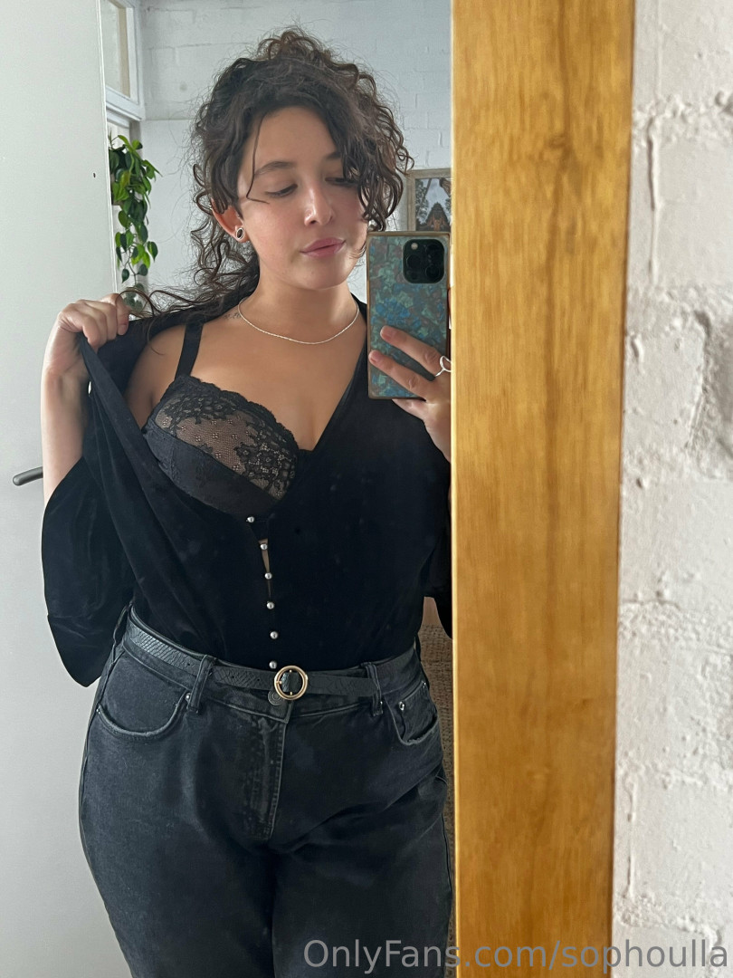 Photo by sophoulla published on June 1,2023 10:55:18 - BestThots