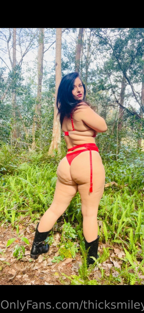 Photo by thicksmiley published on July 29,2023 20:20:01 - BestThots