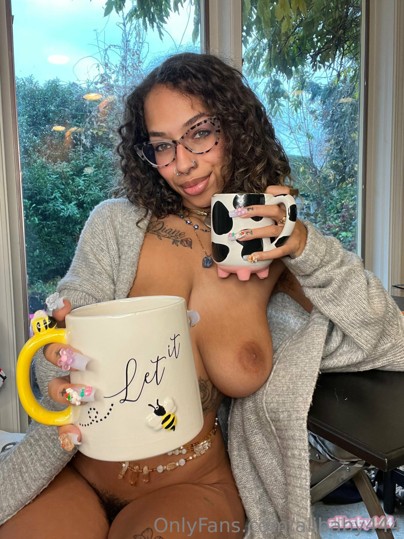 Photo by alibaby444 published on September 1,2023 13:10:02 - BestThots