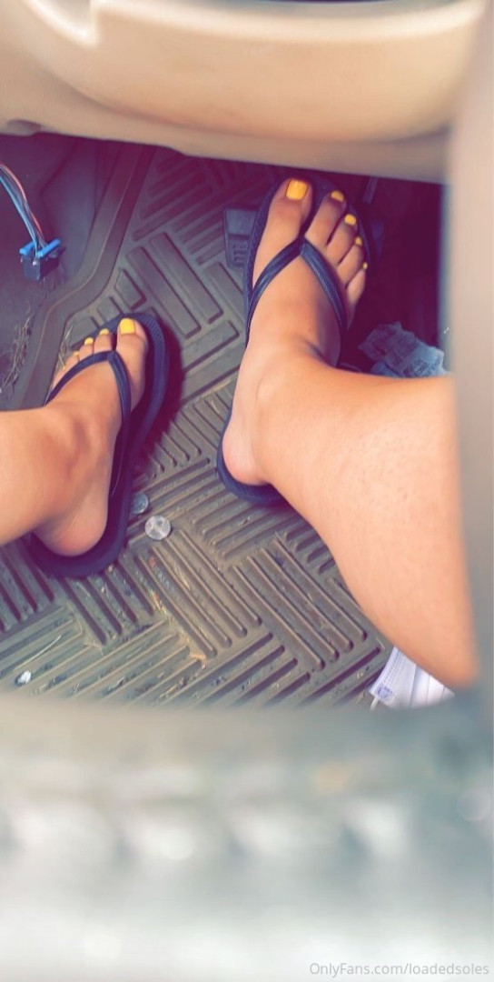 Photo by loadedsoles published on May 22,2023 12:00:12 - BestThots