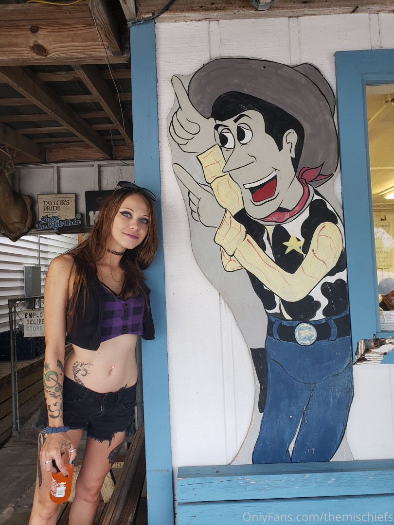 Photo by themischiefs published on May 16,2023 23:32:05 - BestThots