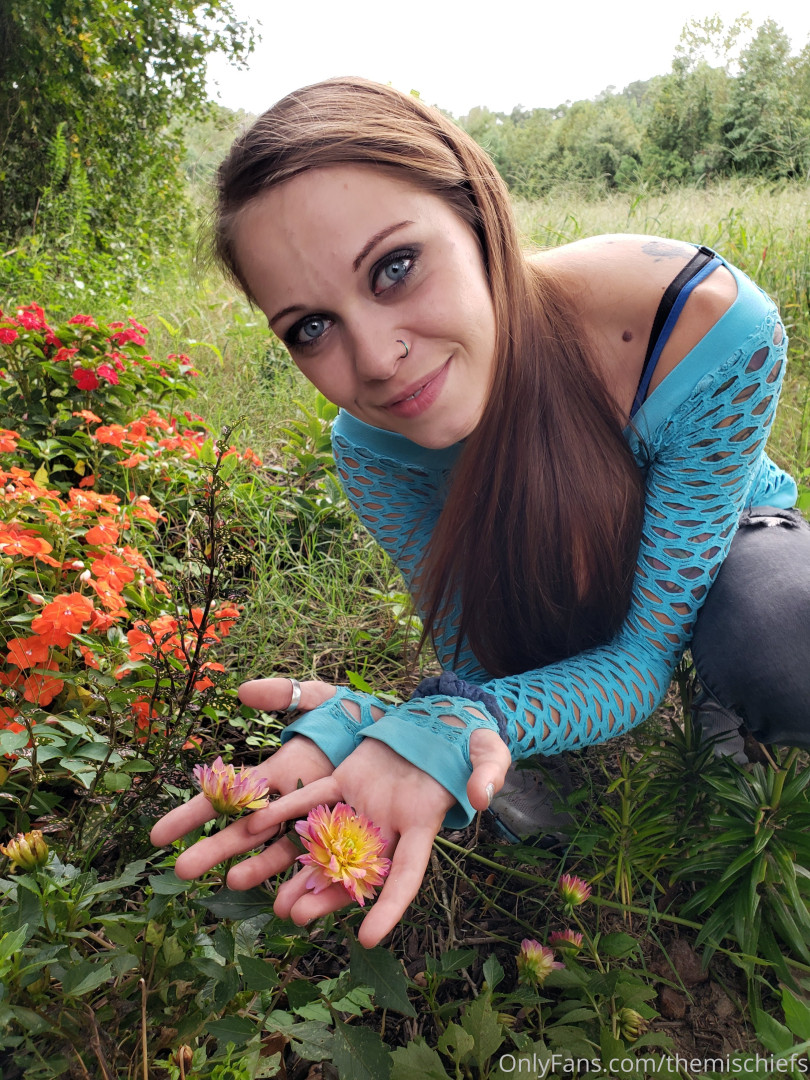 Photo by themischiefs published on May 16,2023 23:34:30 - BestThots