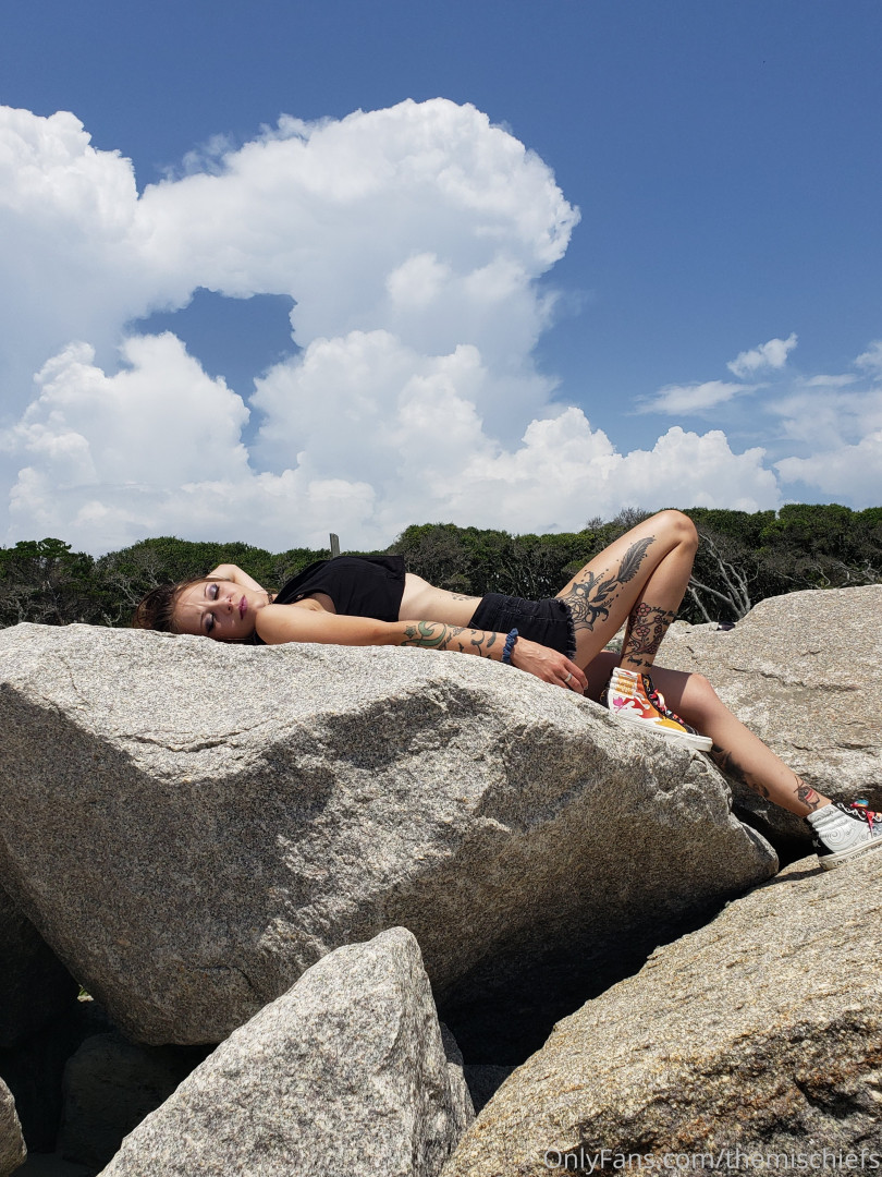 Photo by themischiefs published on May 16,2023 23:37:18 - BestThots