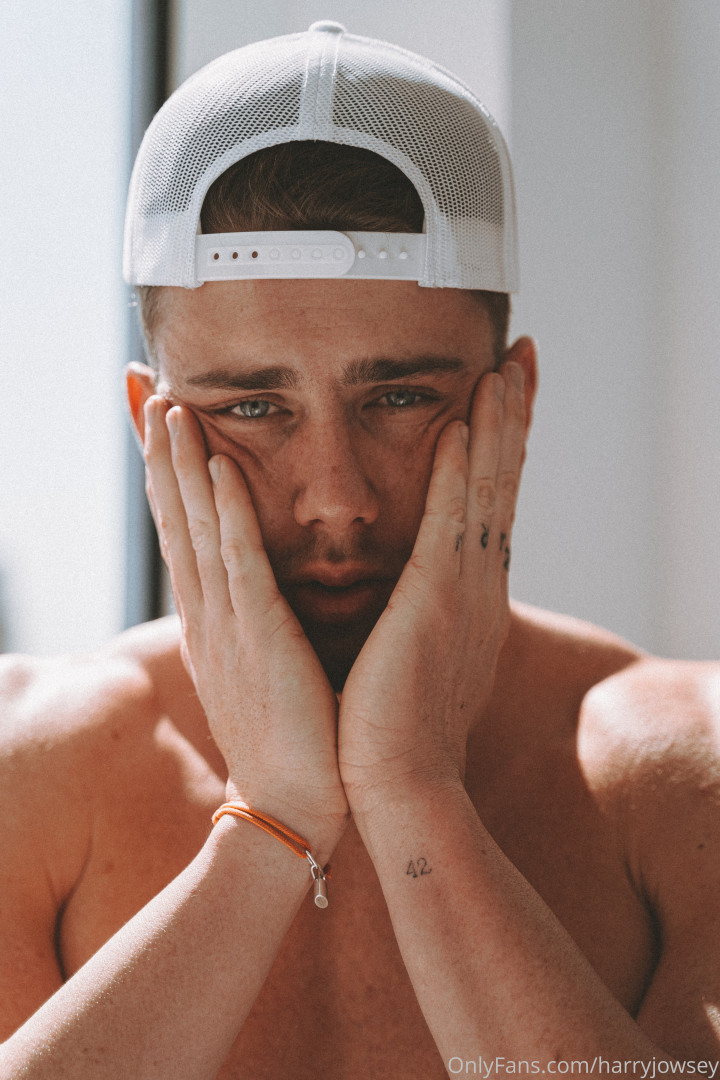 Photo by harryjowsey published on October 16,2023 17:37:08 - BestThots