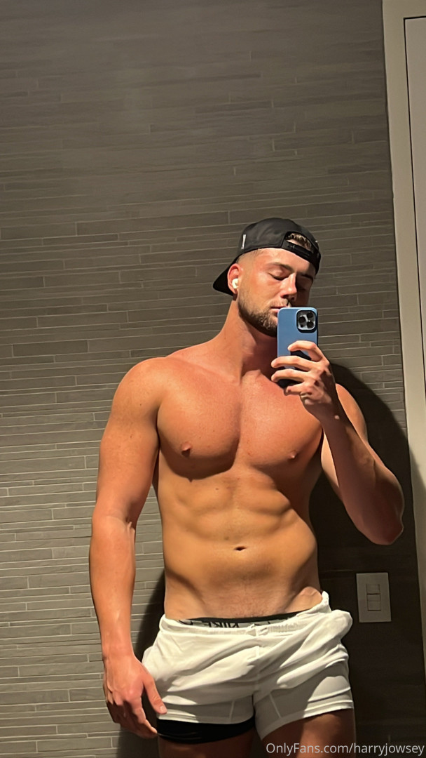 Photo by harryjowsey published on October 16,2023 17:44:49 - BestThots