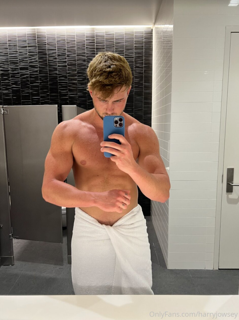 Photo by harryjowsey published on October 16,2023 17:45:14 - BestThots